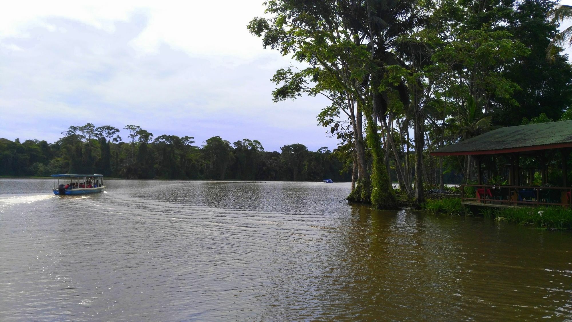Lirio Lodge Barra de Pacuare Экстерьер фото